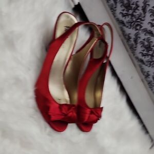 Elegant Red Peep-Toe Slingback Heels